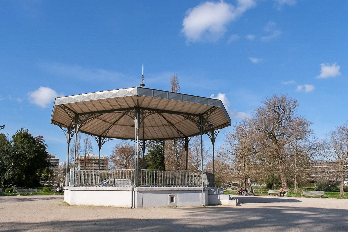 Kiosque du Parc Beaumont à Pau