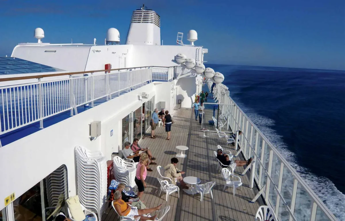 pont d'un ferry corse