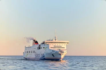 preparer son voyage en ferry pour la corse