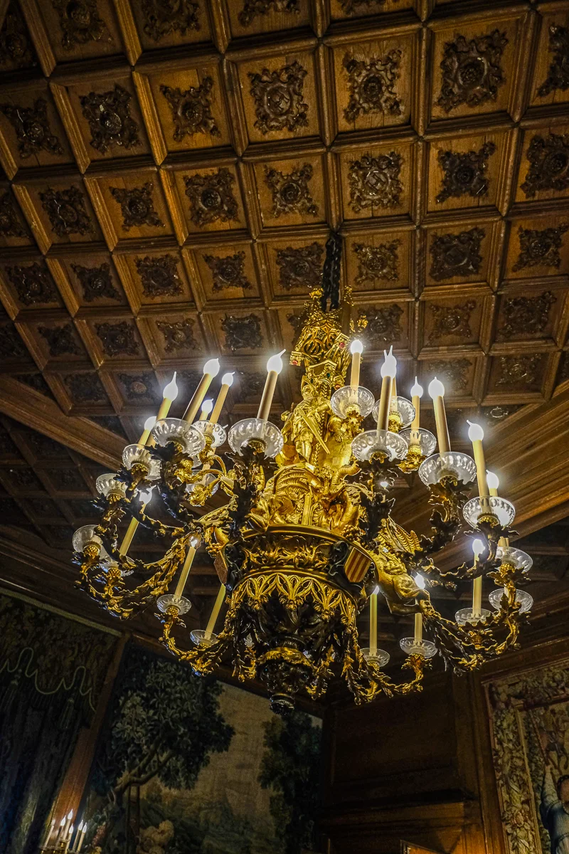 Lustre du château de Pau